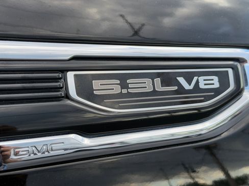 Used 2021 GMC Sierra 1500 SLT w/ SLT Convenience Package image 39