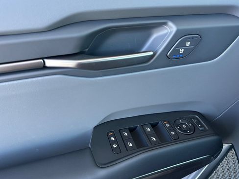New 2026 Kia EV9 Light RWD image 11