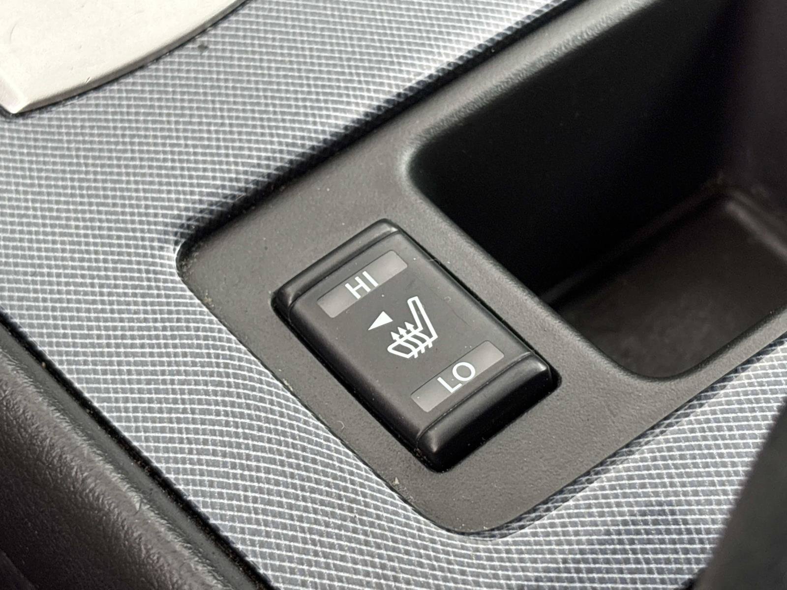 Used 2018 Nissan Altima 2.5 SR w/ SR Midnight Edition FWD image 25