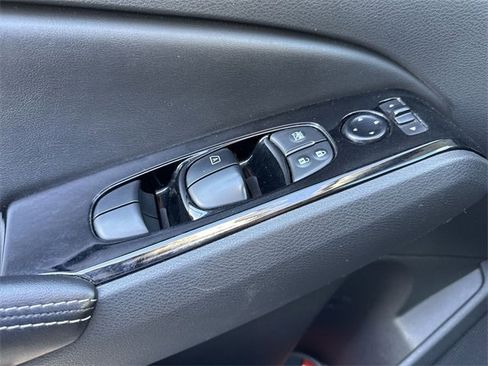 Used 2023 Nissan Altima 2.5 SV image 10