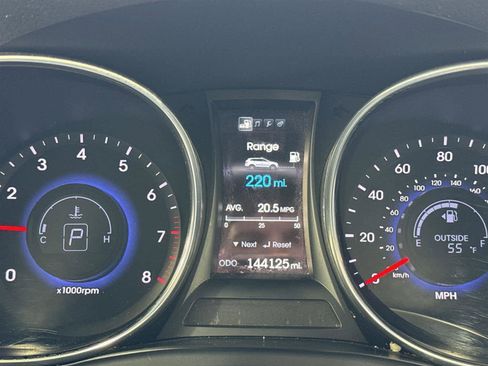 Used 2016 Hyundai Santa Fe Limited image 29