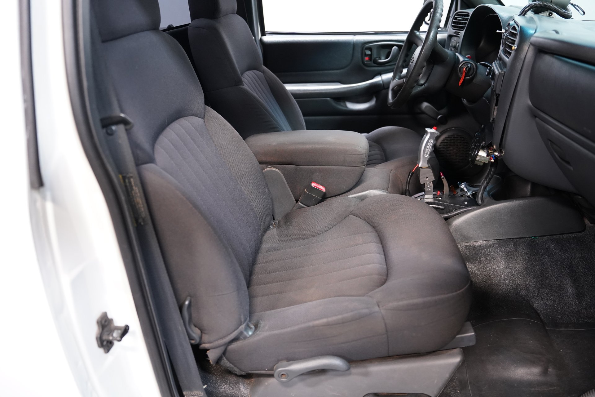Used 2003 Chevrolet S10 Pickup 2WD Regular Cab image 34