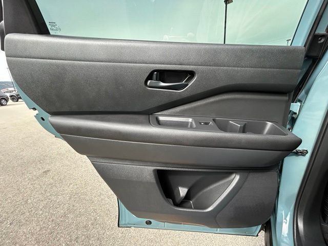 Certified 2026 Nissan Pathfinder Rock Creek AWD/4WD image 40