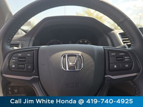 Certified 2025 Honda Ridgeline Sport image 27