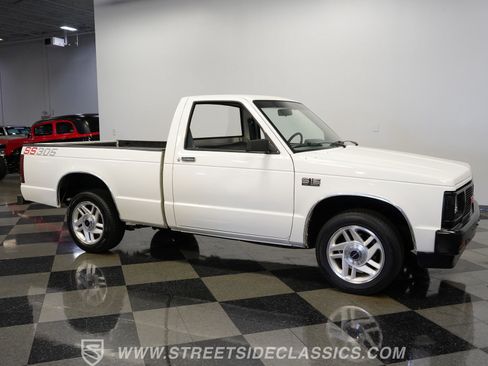 Used 1989 GMC S15 Pickup 2WD Regular Cab image 16