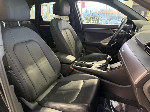 Used 2022 Audi Q3 2.0T Premium Plus image 21