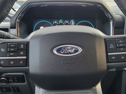 Used 2022 Ford F150 Lariat w/ Equipment Group 502A High image 23