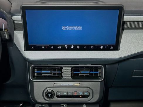 New 2026 Ford Maverick XLT w/ XLT Luxury Package image 9