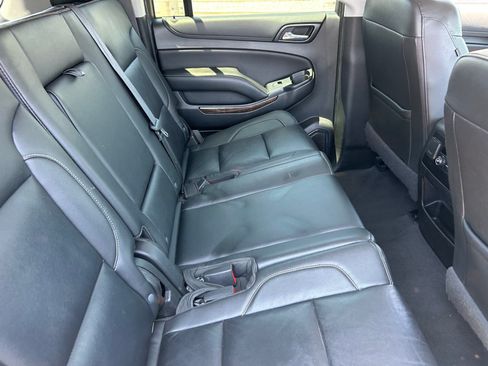Used 2020 Chevrolet Suburban LT AWD/4WD image 14