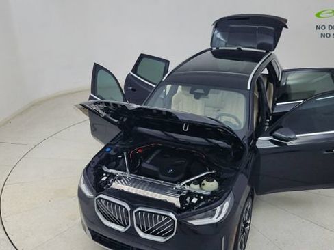 Used 2025 BMW X3 xDrive30i w/ Premium Package AWD/4WD image 87