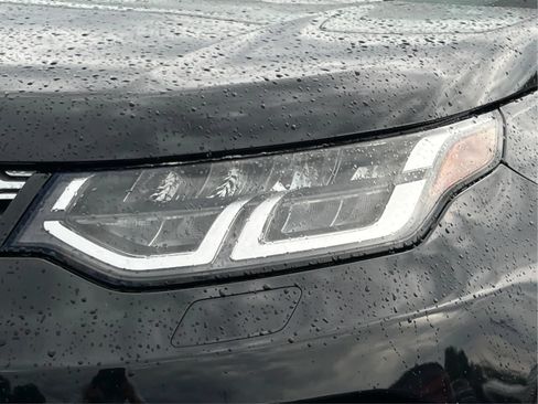 Used 2022 Land Rover Discovery Sport S AWD/4WD image 33