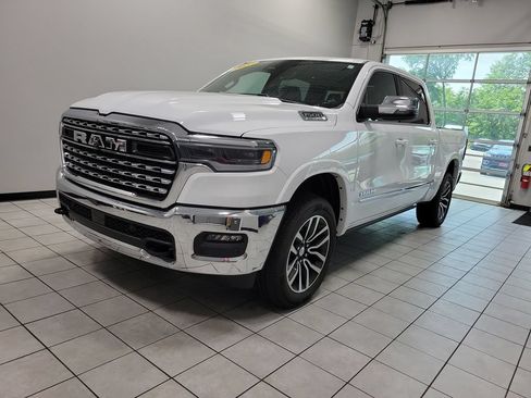Used 2025 RAM 1500 Limited AWD/4WD image 6