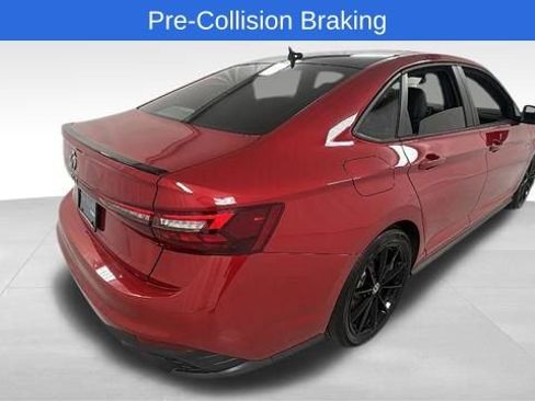 Used 2025 Volkswagen Jetta GLI Autobahn image 3