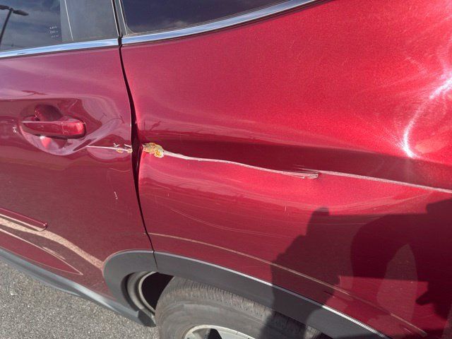 Used 2019 Subaru Ascent Premium AWD/4WD image 5