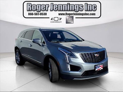 Used 2023 Cadillac XT5 Premium Luxury w/ LPO, Floor Liner Package image 6