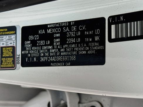 Used 2024 Kia Forte LX FWD image 32