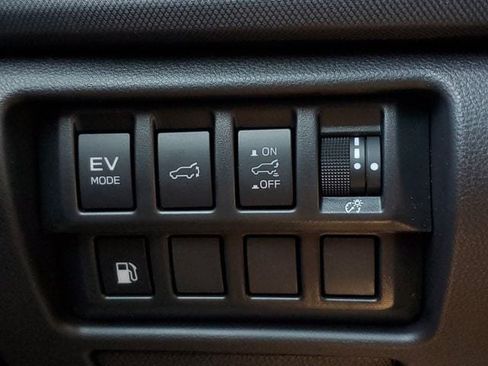 Used 2026 Subaru Forester Limited AWD/4WD image 34