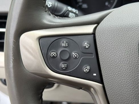 Used 2018 GMC Terrain Denali w/ Comfort Package image 25