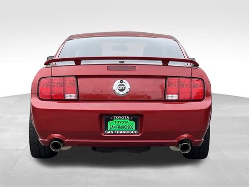 Used 2008 Ford Mustang GT RWD image 4