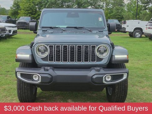 New 2026 Jeep Wrangler Unlimited Sahara AWD/4WD image 3