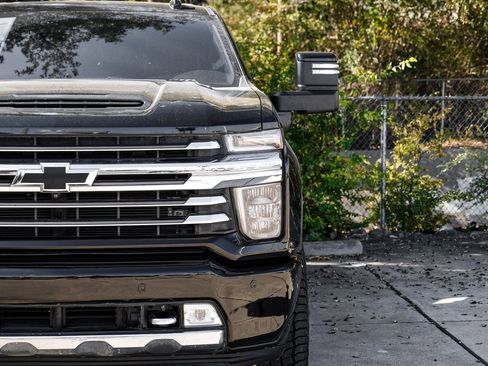 Used 2022 Chevrolet Silverado 2500 High Country w/ Safety Package II image 66