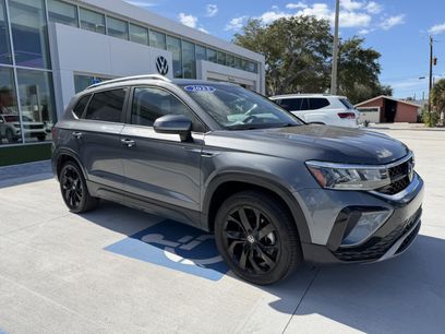 Certified 2023 Volkswagen Taos SE w/ Black Wheel Package