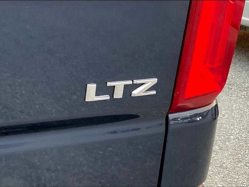 Used 2021 Chevrolet Silverado 1500 LTZ image 9