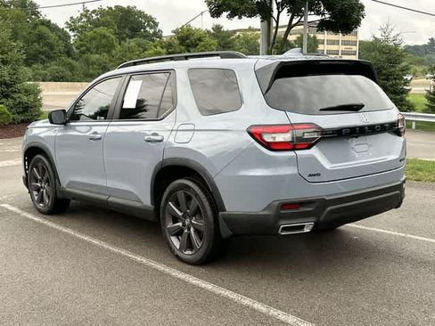 Used 2023 Honda Pilot Sport image 20
