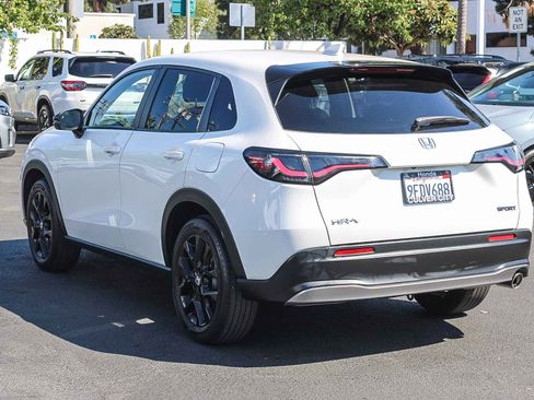 Certified 2023 Honda HR-V Sport image 7