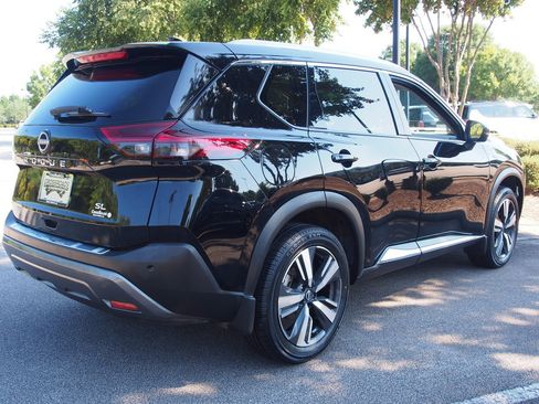 Used 2023 Nissan Rogue SL FWD image 7