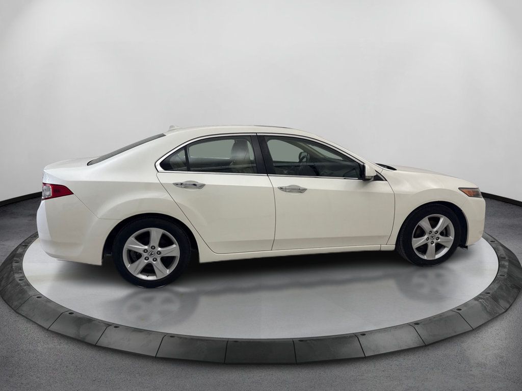 Used 2009 Acura TSX w/ Technology Package FWD image 4