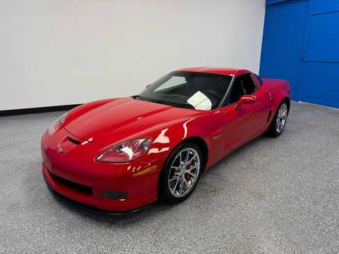 Used 2009 Chevrolet Corvette Z06 w/ Preferred Equipment Group RWD image 1