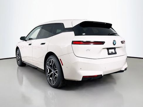 Used 2026 BMW iX xDrive45 image 5