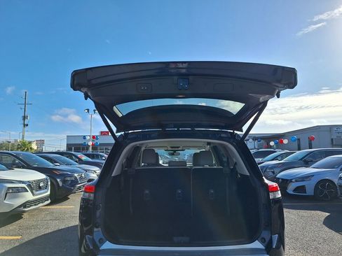 Used 2024 Nissan Pathfinder SL image 24