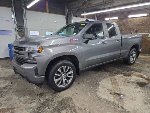 Used 2019 Chevrolet Silverado 1500 RST image 4