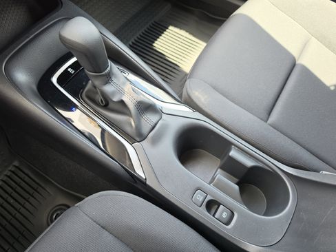 Certified 2024 Toyota Corolla LE FWD image 22