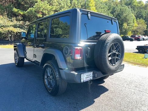 Used 2024 Jeep Wrangler Sport S image 7