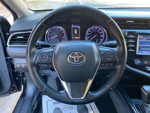 Used 2020 Toyota Camry SE image 53