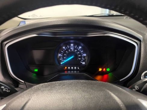 Used 2019 Ford Fusion Energi Titanium image 25