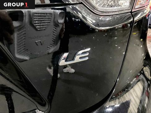 Used 2024 Toyota Corolla LE FWD image 10