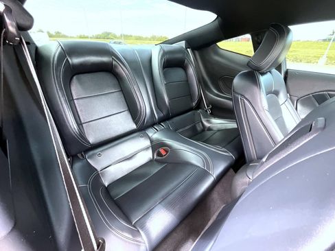 Used 2025 Ford Mustang GT Premium RWD image 16