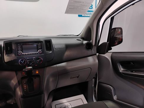 Used 2019 Nissan NV200 S FWD image 78