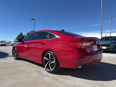 Used 2022 Honda Accord Sport image 7