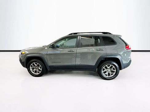 Used 2022 Jeep Cherokee Trailhawk AWD/4WD image 8