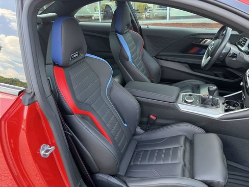 Used 2023 BMW M2 RWD image 34
