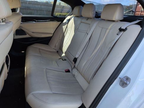 Used 2017 BMW 540i RWD image 31
