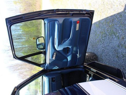 Used 1994 Ford Bronco XLT image 13