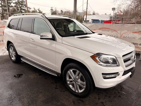 Used 2014 Mercedes-Benz GL 450 4MATIC image 7