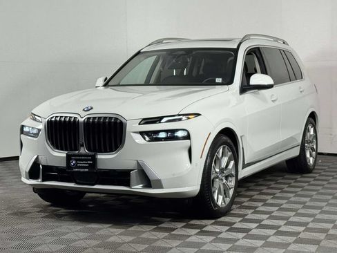 Used 2026 BMW X7 xDrive40i AWD/4WD image 7