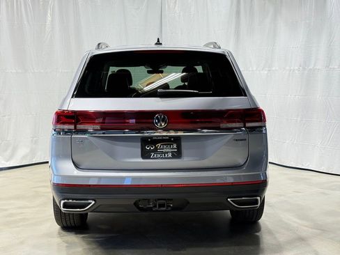 Used 2024 Volkswagen Atlas SE image 5
